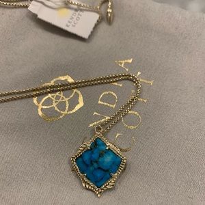 Kendra Scott Kacey Necklace